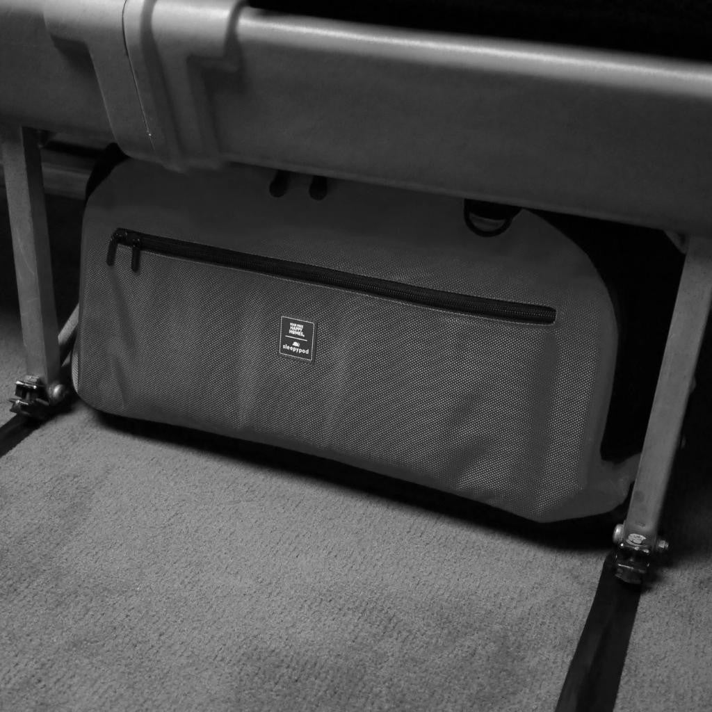  SleepyPod | AIR Pet Carrier | Crash Tested | Airline Compliant | Charcoal Grey  AI-CHR Pets Own Us